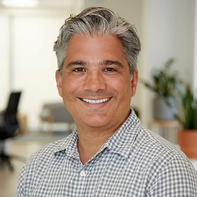 Dr. Zachary Papadakis